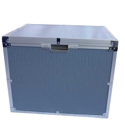 Buy 2-8 Degrees Vaccine Cooler Box , Medical Transport Box Transfer Box online manufacture